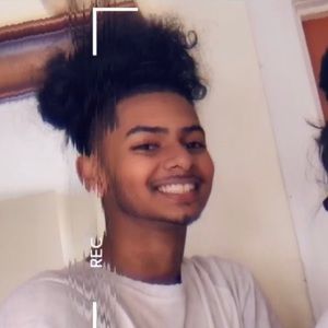 Meet your Posher, Jivi